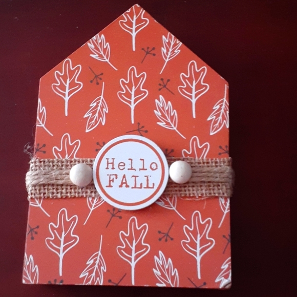 Hello Fall Wood Hanging Plaque New 5 in x 3 in - Picture 1 of 2